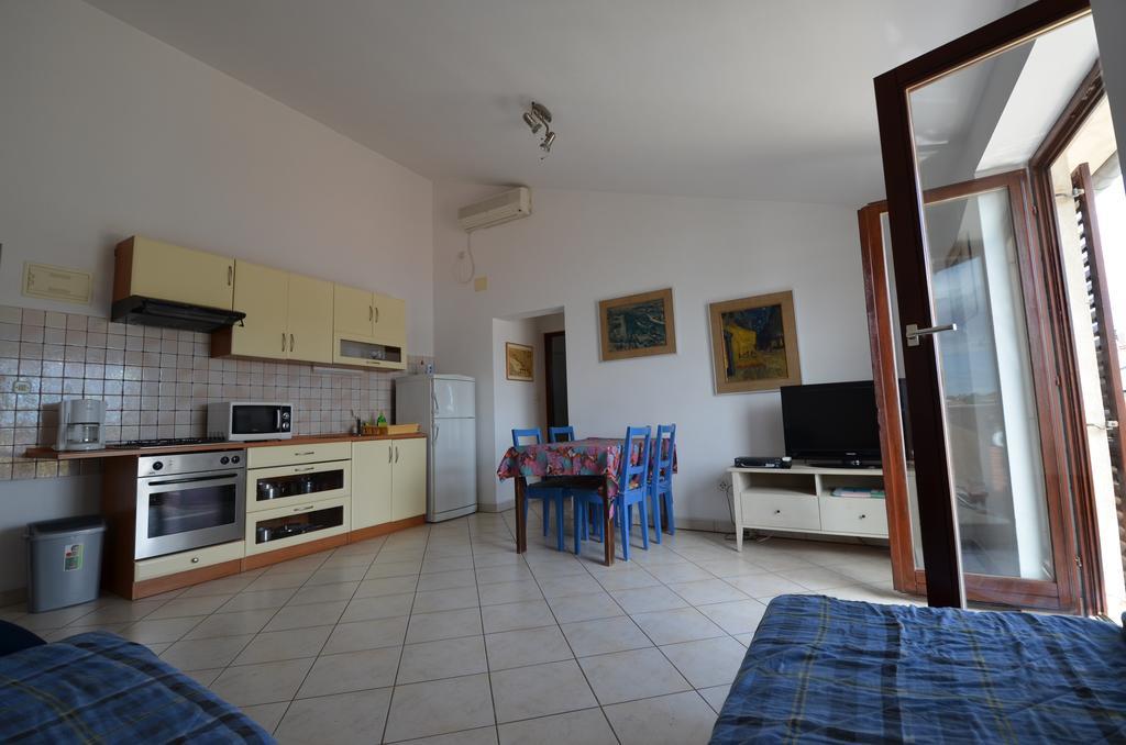 Apartments Villa Bartol Pula Pokoj fotografie
